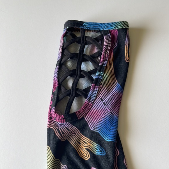 🌹GARAGE SALE 3 / $12🌹No Boundaries Boho High Rise Multicolored Leggings, M. - Picture 3 of 5